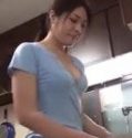 Nonton Semi Selingkuh dengan istri teman di dapur
