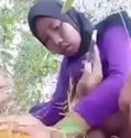 Bokep Indo Cewenya agresif