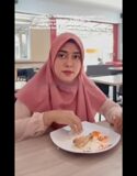 Uztadzah Rahma Sepulang Makan Bikin Konten